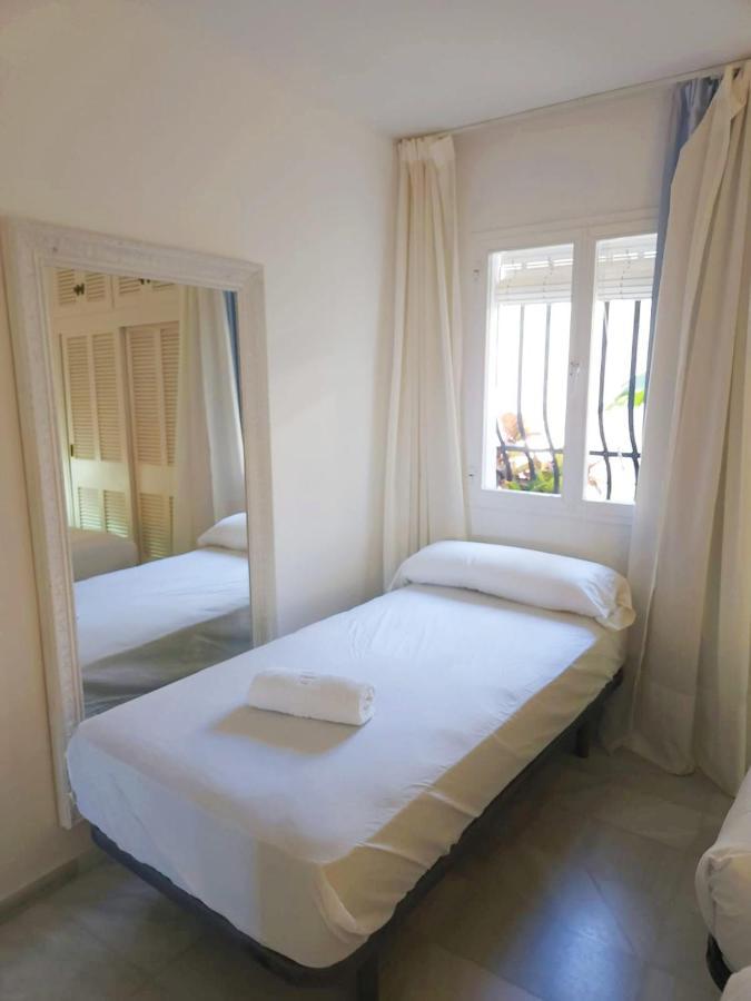 Apartamento En Primera Linea De Mar Almuñécar Esterno foto